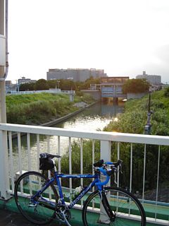 photo-050827-2