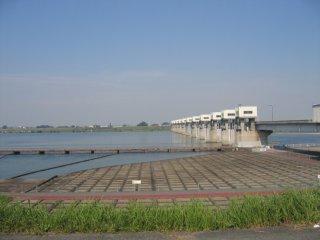 photo-051002-2