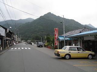 photo-091004-2