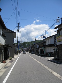 photo-100530-2