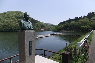 photo-20120428-5