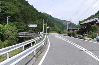 photo-20120520-2