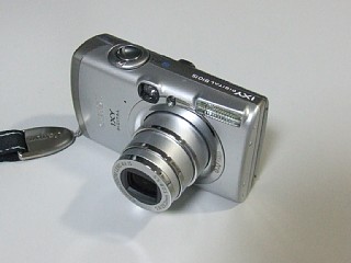 Canon IXY DIGITAL 810IS 1