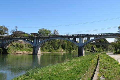 photo-202604252-11